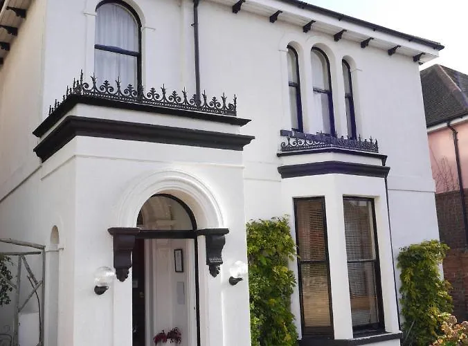 Lilac Villa Guest House Weymouth
